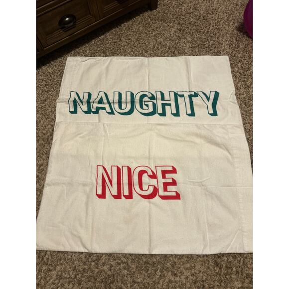 Christmas Pillow Cases Set of 2 - Picture 1 of 6